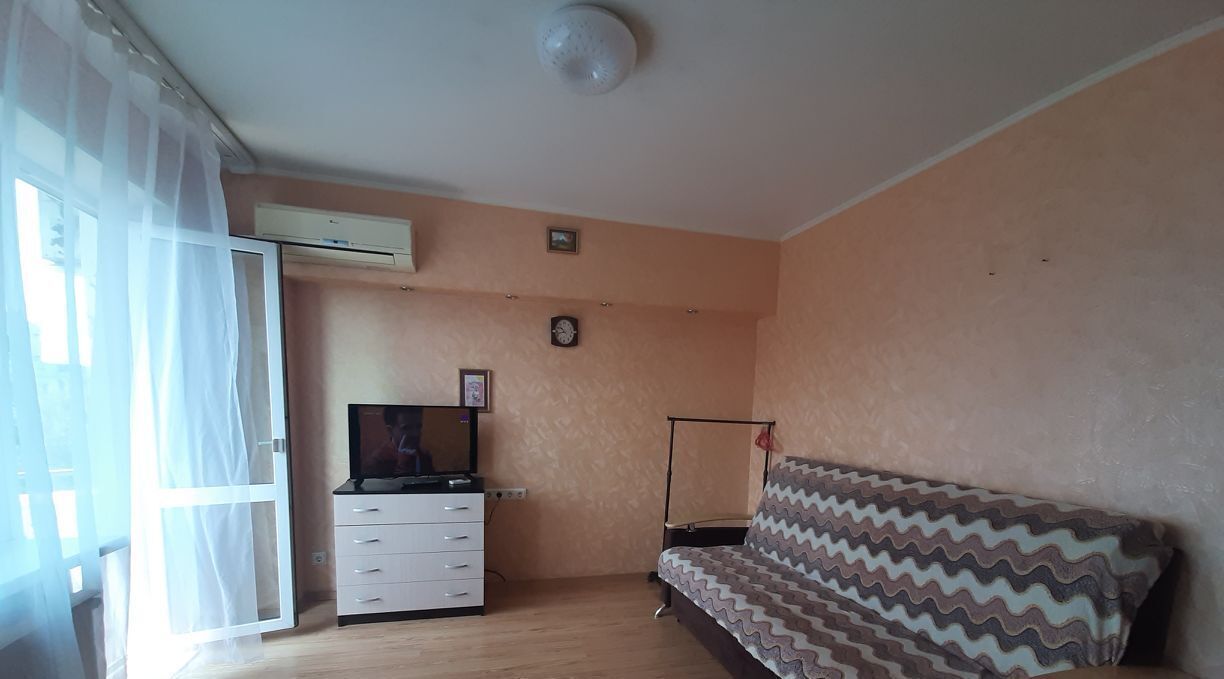 квартира г Великий Новгород ул Попова 18 фото 2