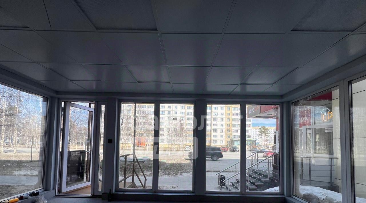 торговое помещение г Когалым ул Дружбы Народов 18 фото 4