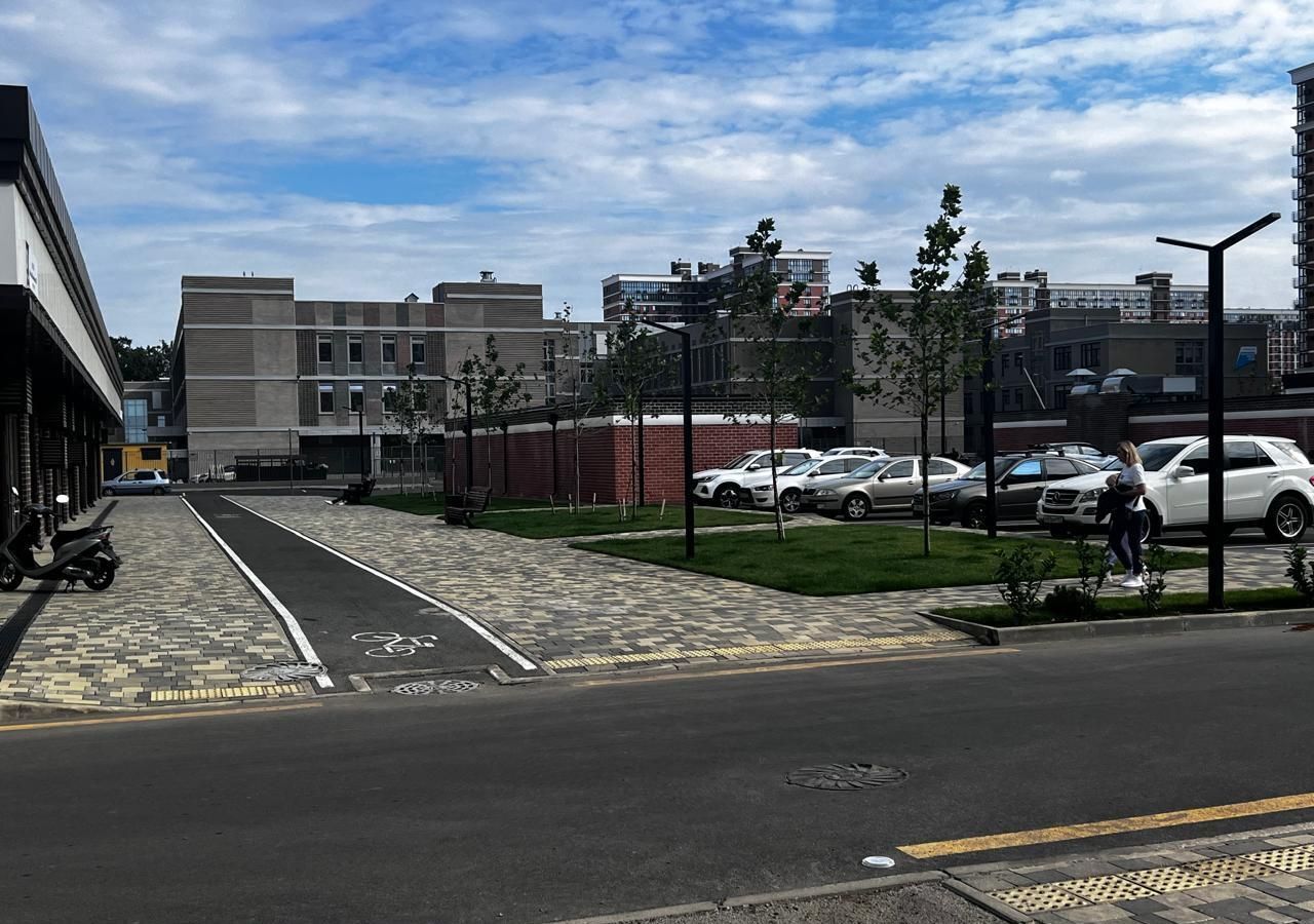 торговое помещение г Краснодар р-н Прикубанский ул им. Ивана Беличенко 92к/1 фото 4