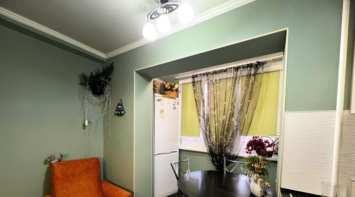 квартира г Астрахань р-н Трусовский ул Димитрова 5 фото 1
