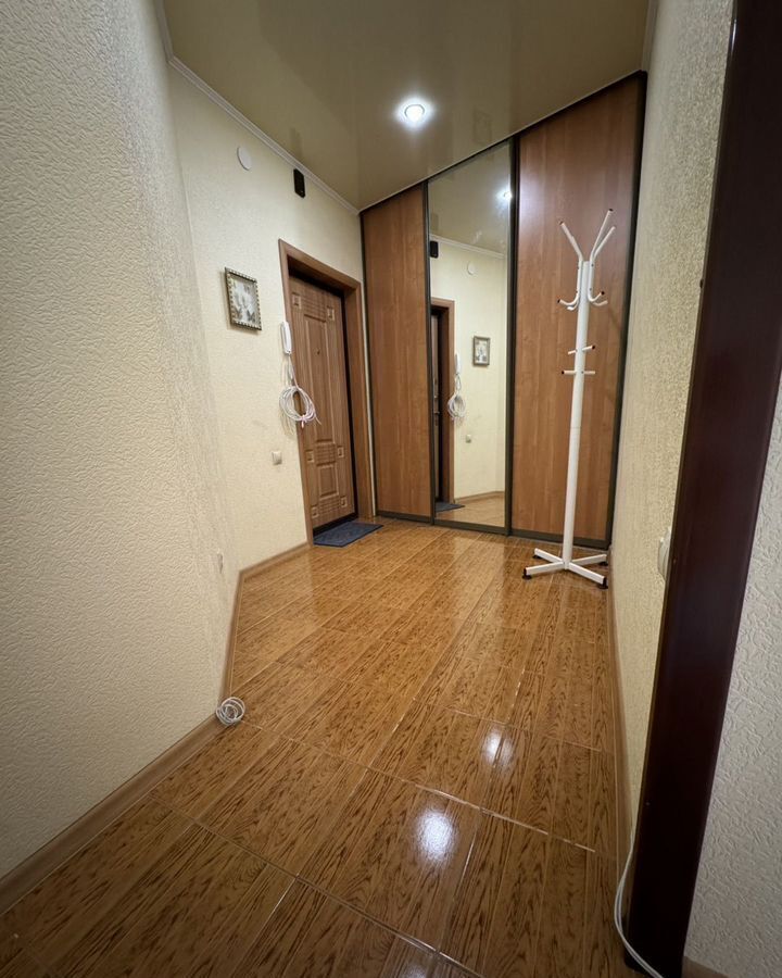 квартира г Саяногорск мкр-н Центральный, 13А фото 2