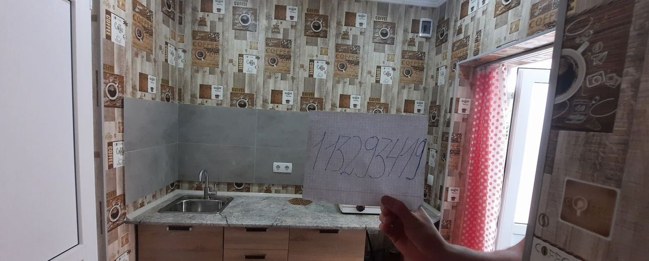 комната г Феодосия пгт Орджоникидзе пер Цветочный 10 фото 1