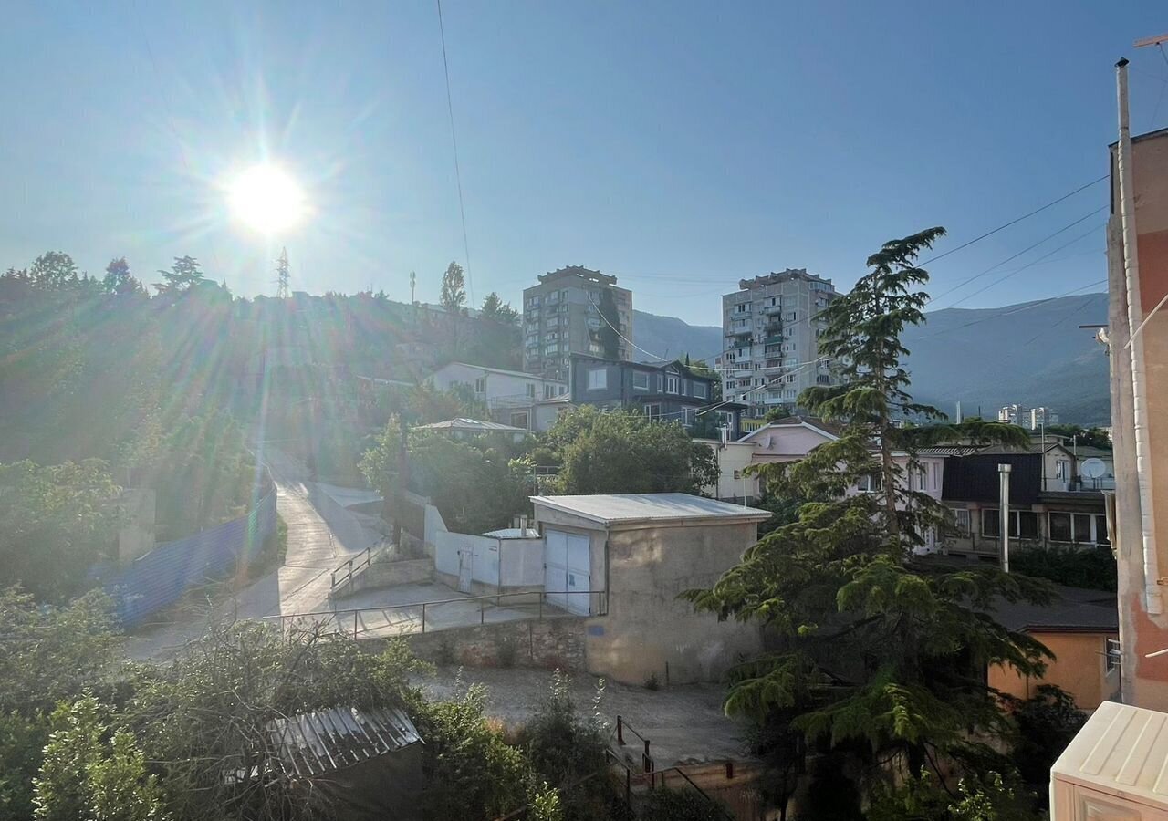 квартира г Ялта Дарсановский въезд, 6 фото 15