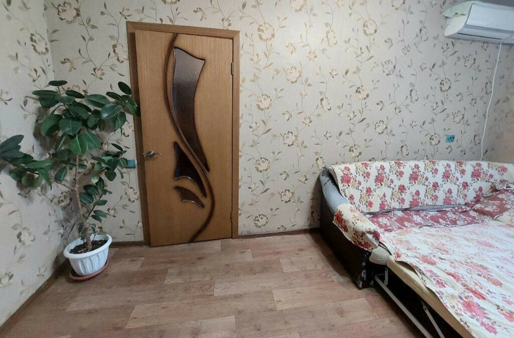 комната г Волгоград р-н Тракторозаводский ул 95-й Гвардейской 2 фото 6