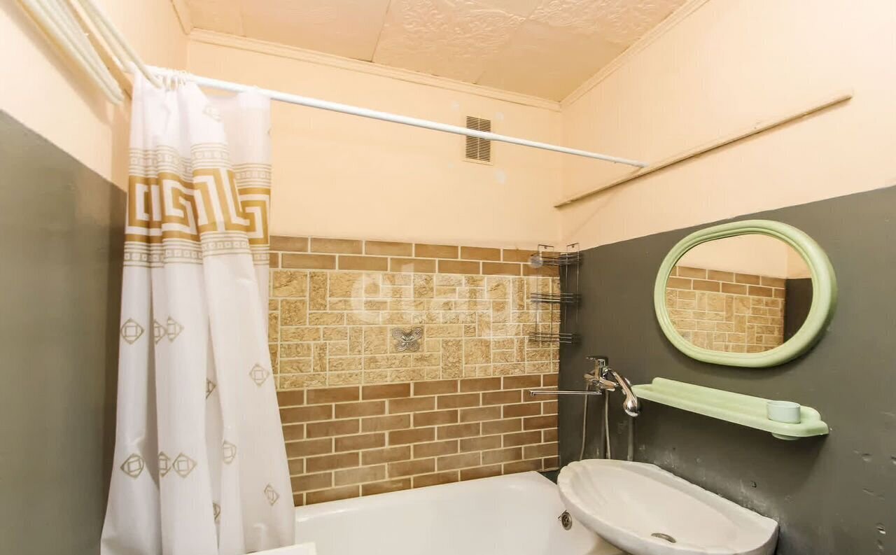 квартира г Тюмень р-н Центральный ул Газовиков 14 фото 4
