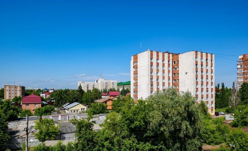 квартира г Омск р-н Центральный ул Октябрьская 87 фото 3