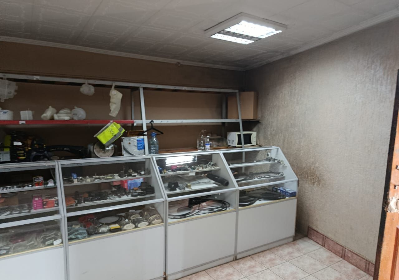 торговое помещение г Октябрьский ул Космонавтов 3/3 фото 3
