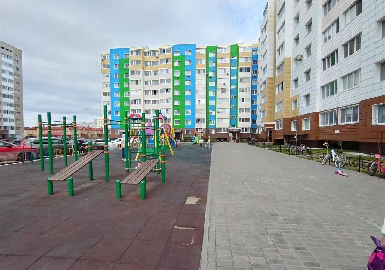 квартира г Нефтеюганск мкр 15-й 18, Тюменская обл. фото 9
