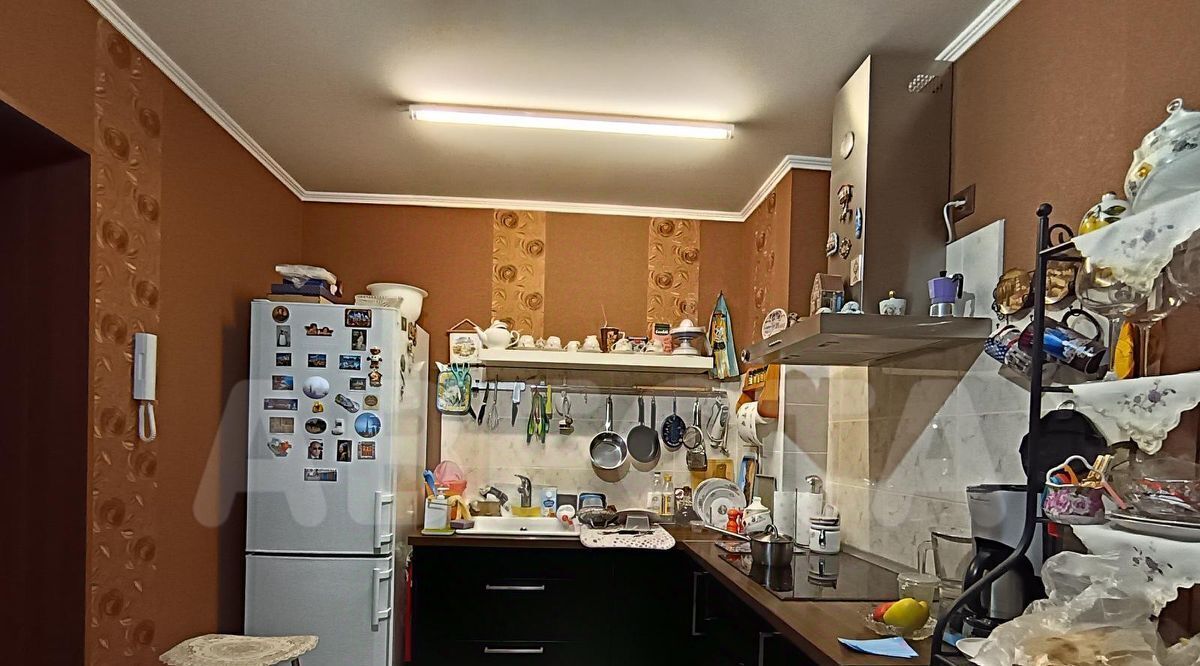 квартира г Омск р-н Кировский ул Ватутина 24/2 фото 10
