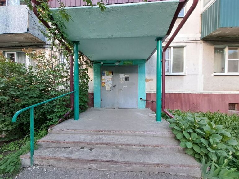 квартира г Курск р-н Сеймский ул Менделеева 32 фото 11