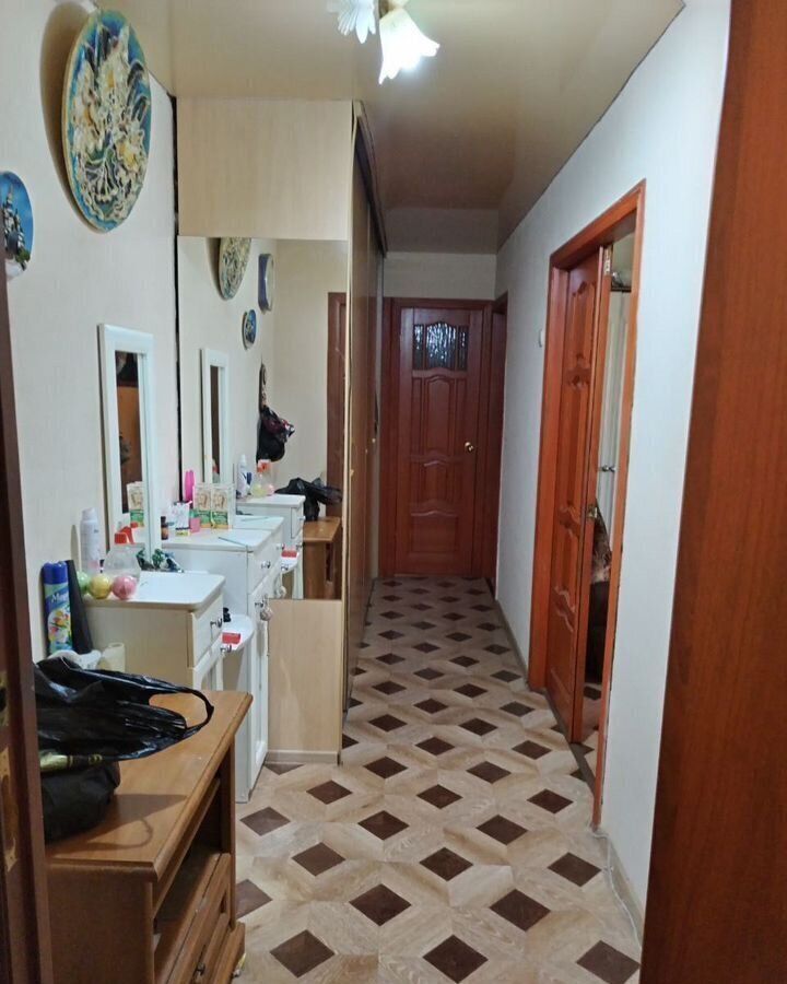 квартира г Тольятти р-н Комсомольский ул Мурысева 95/7 фото 3