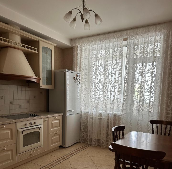 квартира г Волгоград р-н Дзержинский ул Космонавтов 19 фото 5