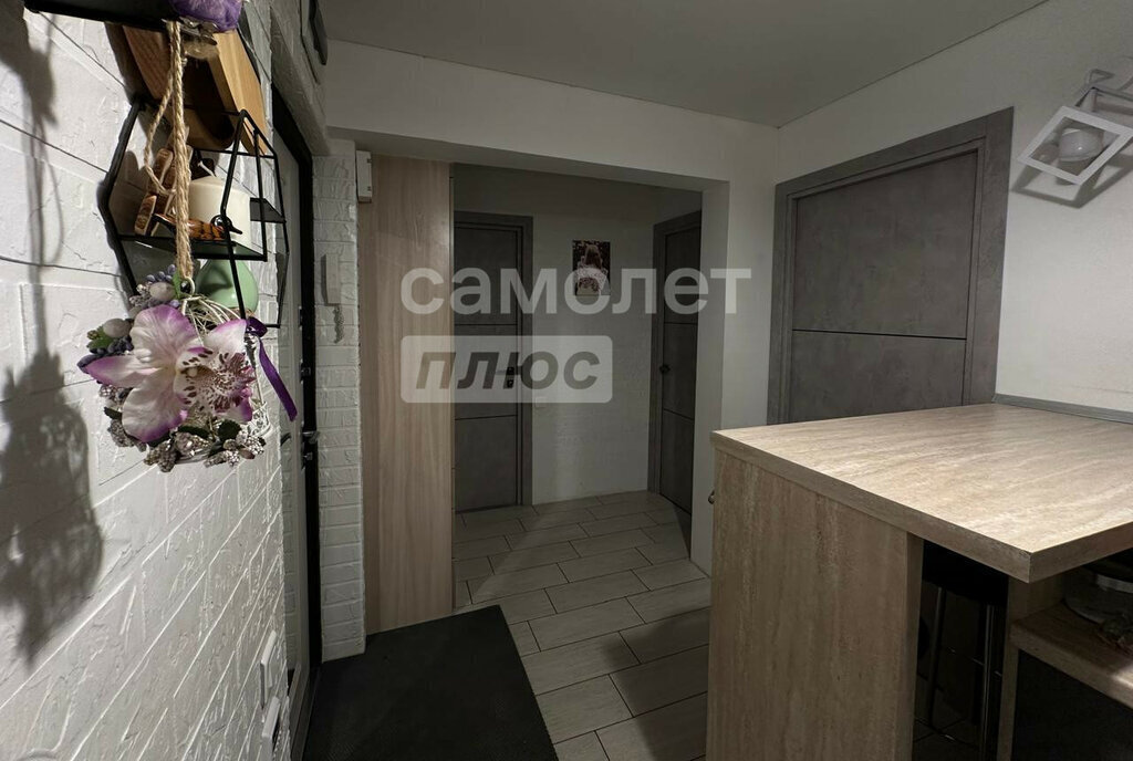 квартира г Омск ул Химиков 18/2 фото 2