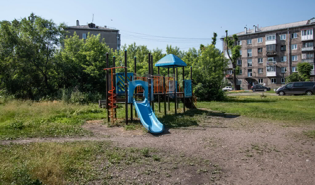 квартира г Новокузнецк ул Кузнецова 11 фото 3