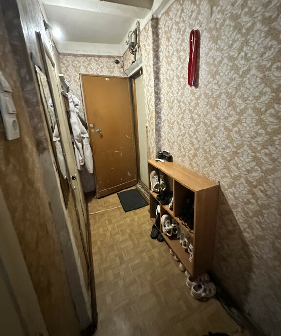 квартира г Колпино ул Адмиралтейская 17 метро Обухово фото 3