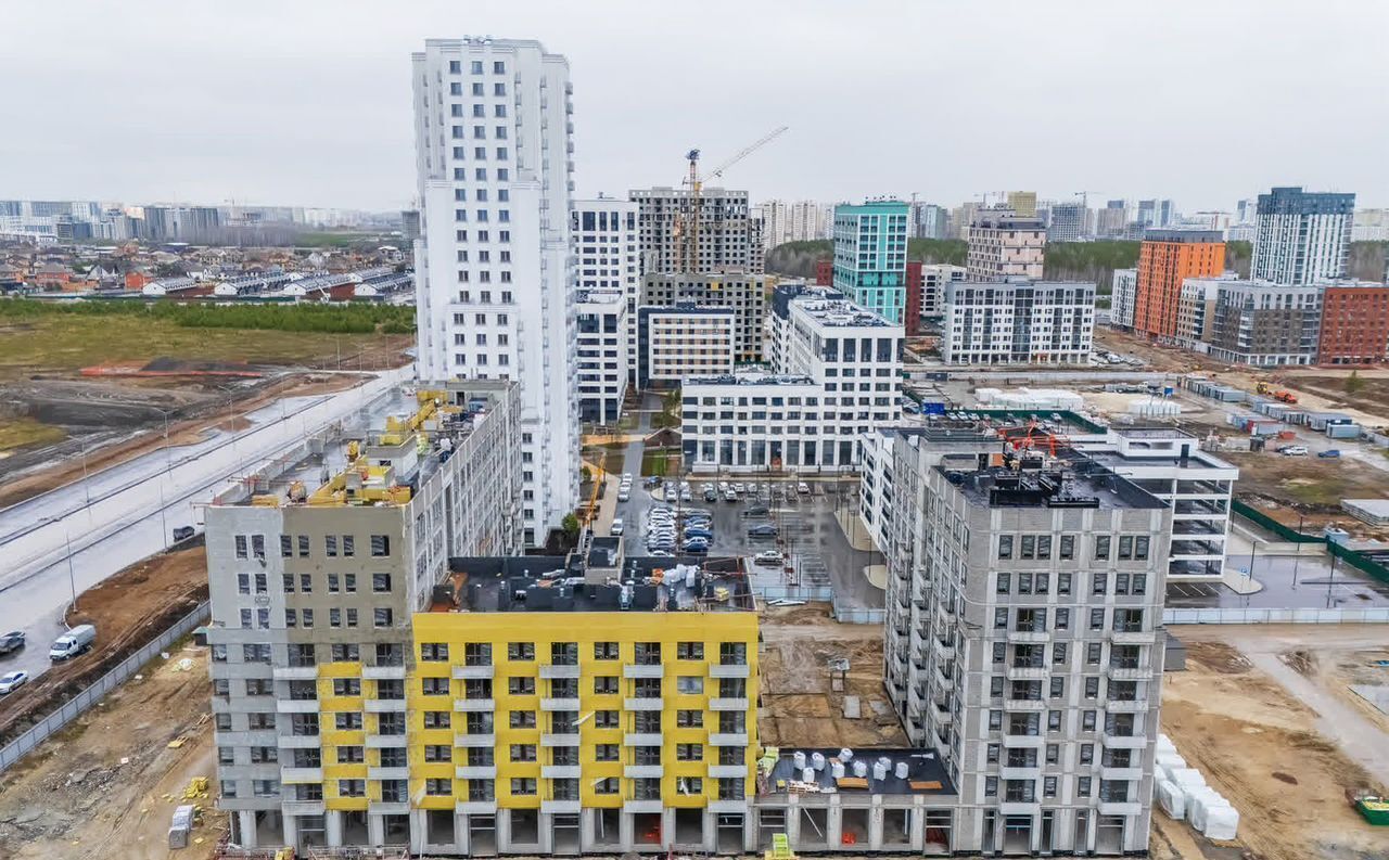 квартира г Тюмень р-н Калининский ул Василия Малкова 1 фото 4