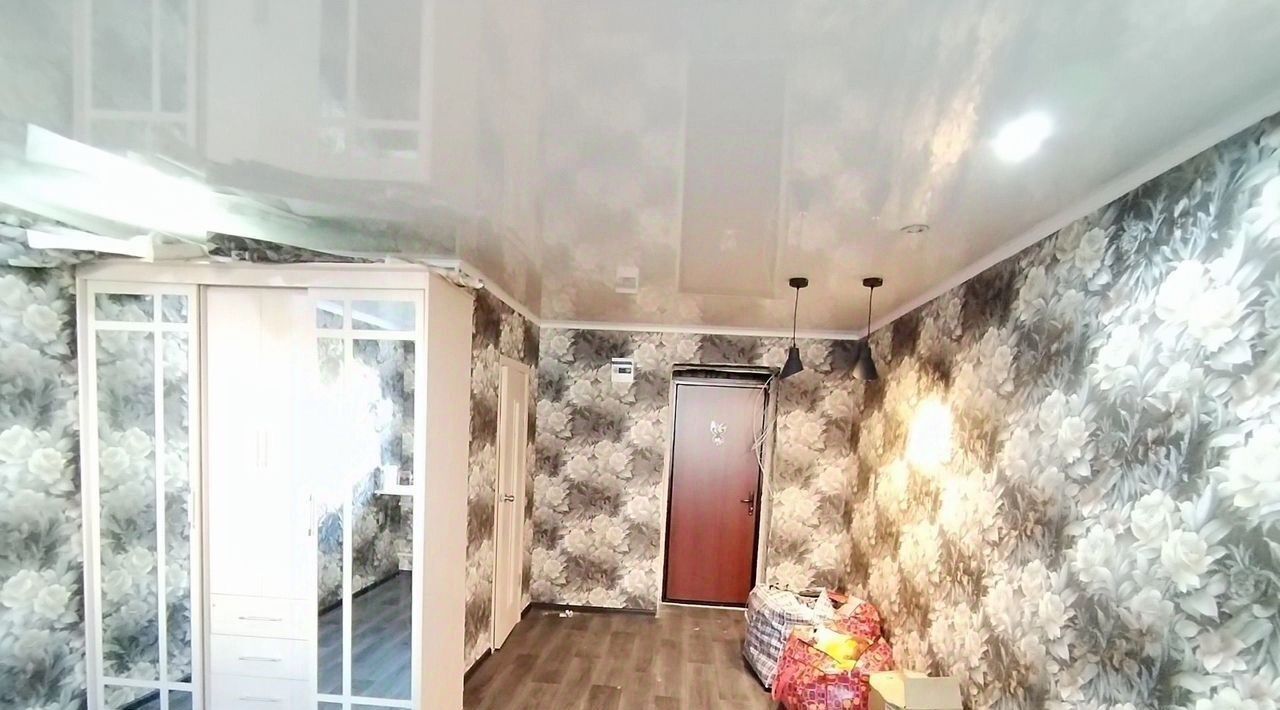 квартира г Коряжма ул имени Дыбцына 14к/1 фото 2