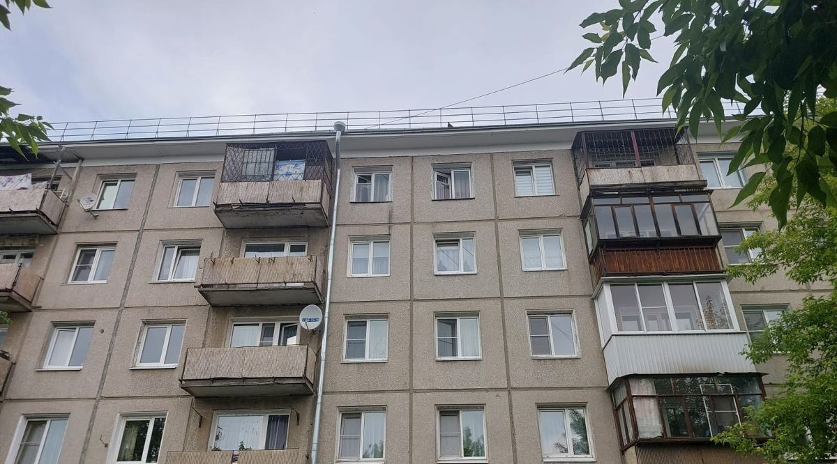квартира г Иркутск р-н Свердловский ул Бородина 39 фото 1