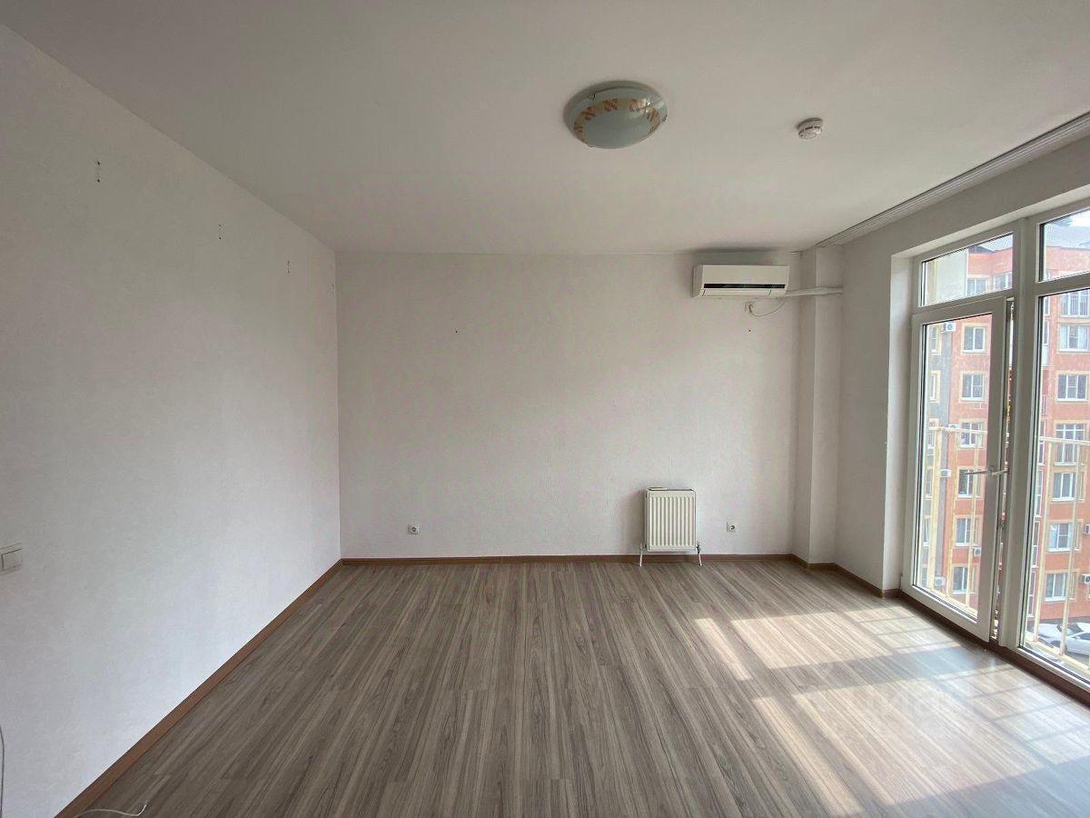 квартира г Краснодар ул Венецианская 12 фото 1