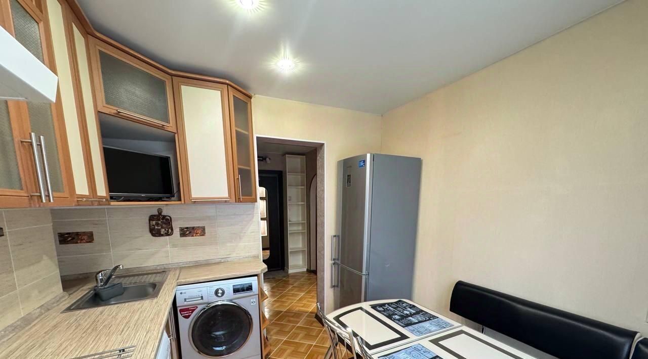 квартира г Нижний Новгород Горьковская Верхне-Печерская ул., 8к 1 фото 3