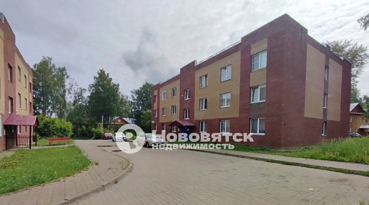 квартира г Киров р-н Нововятский ул Ленина 8б фото 23