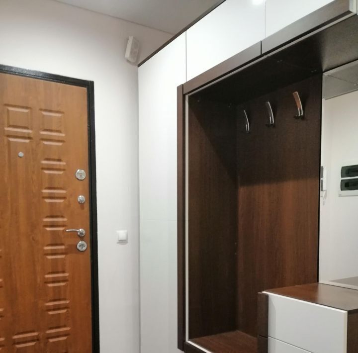 квартира г Омск р-н Кировский ул Конева 10 фото 11