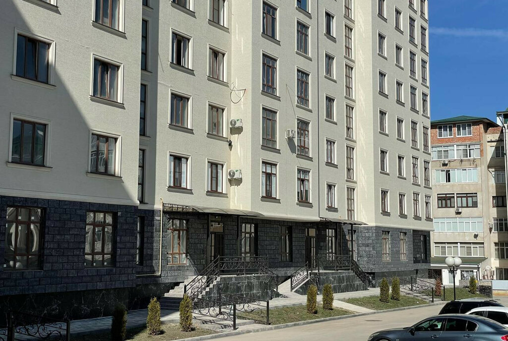 квартира г Нальчик улица Героя России Т. М. Тамазова, 2А фото 2