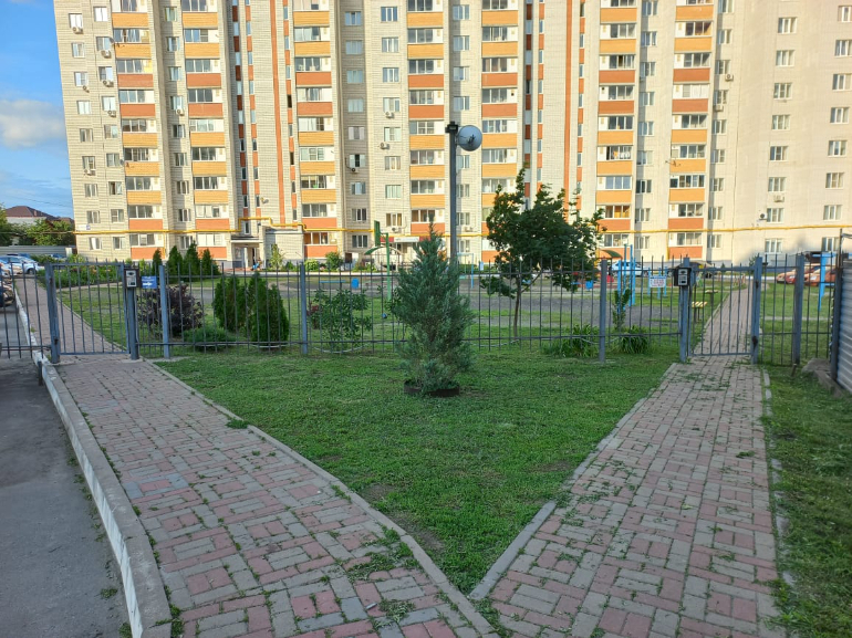 квартира г Курск р-н Центральный пр-кт Хрущева 42 ТЦ Европа фото 8
