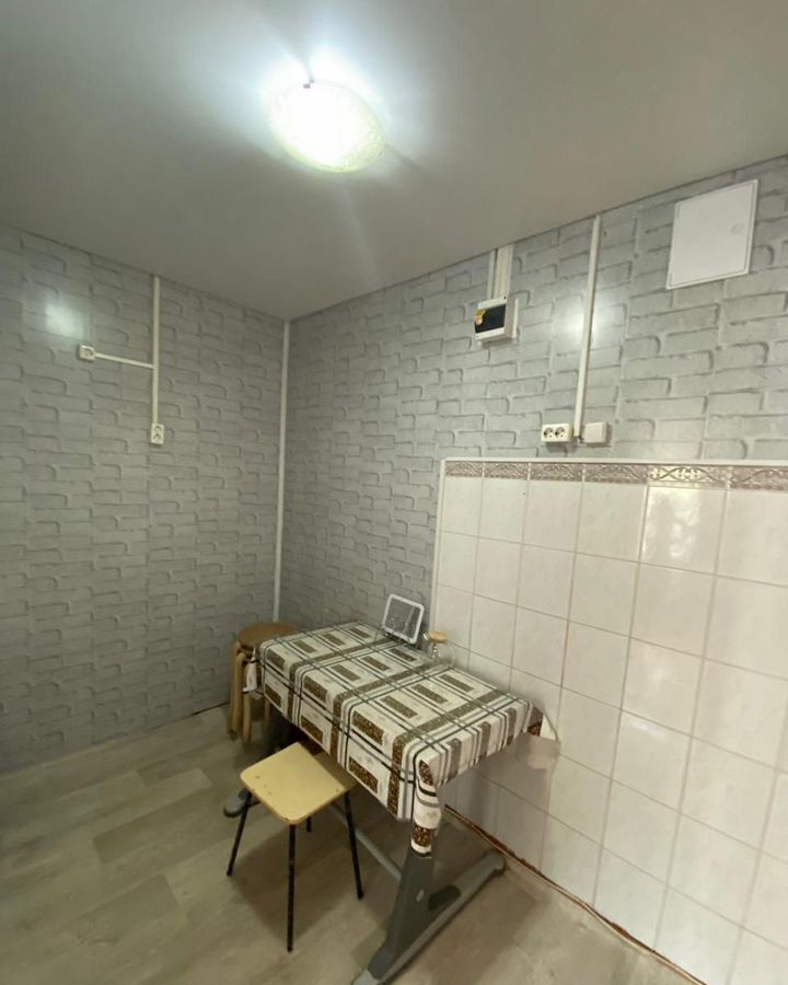 квартира г Астрахань р-н Трусовский ул Тренева 29а фото 3