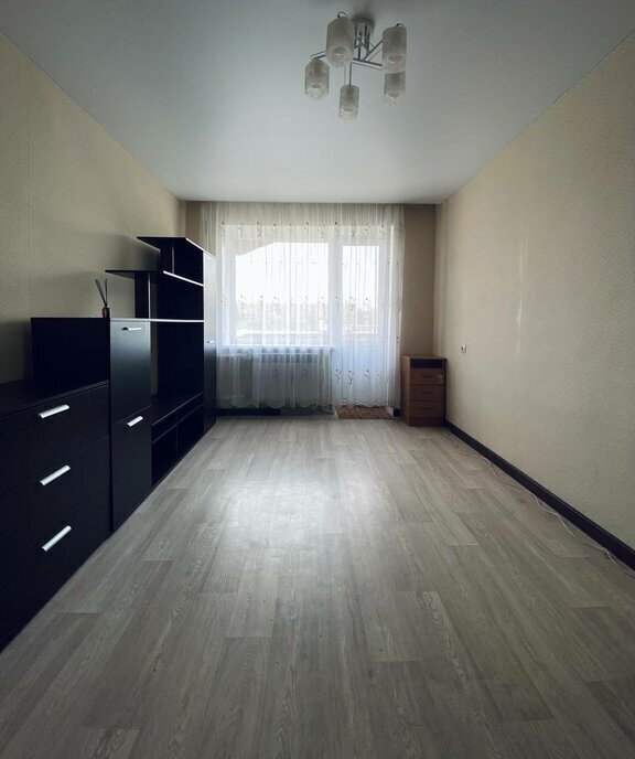 квартира г Саратов ул им Пугачева Е.И. 85/93 фото 1