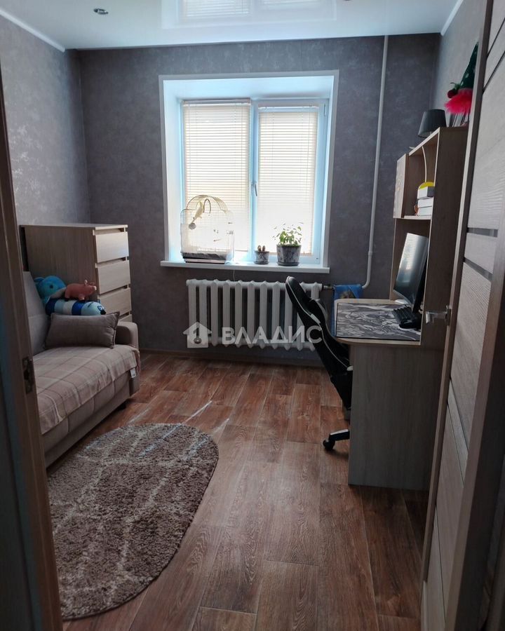 квартира г Тобольск мкр-н 7А, 3 фото 6