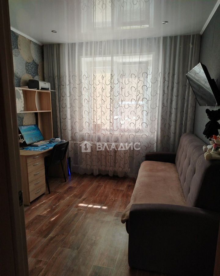 квартира г Тобольск мкр-н 7А, 3 фото 7