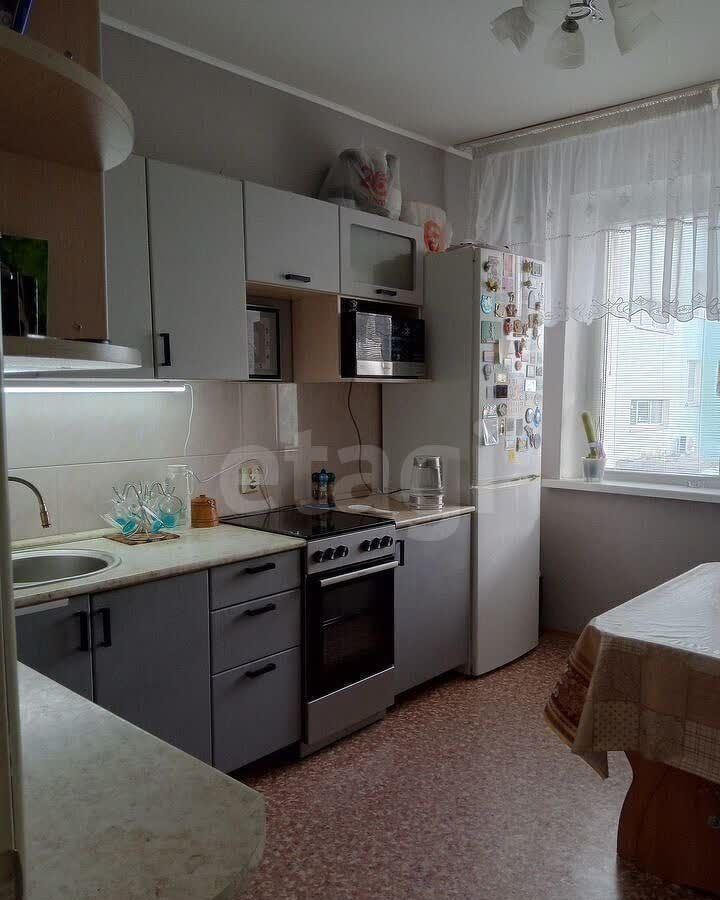 квартира г Старый Оскол мкр-н Заречье, 6 фото 3