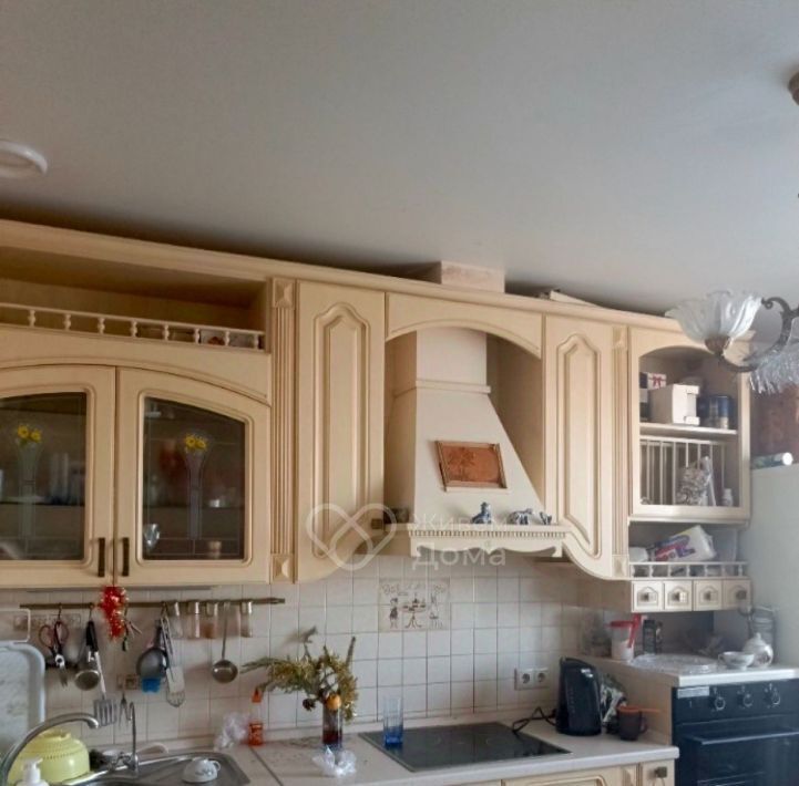 квартира г Волгоград р-н Красноармейский ул им. Сологубова 56а фото 1