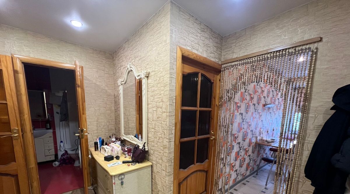 квартира г Великие Луки ул Л.Толстого 25 фото 2