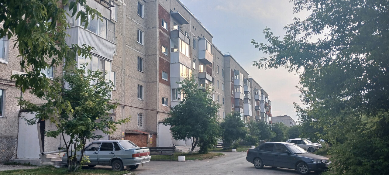 квартира р-н Богдановичский г Богданович 1-й квартал 2 фото 9