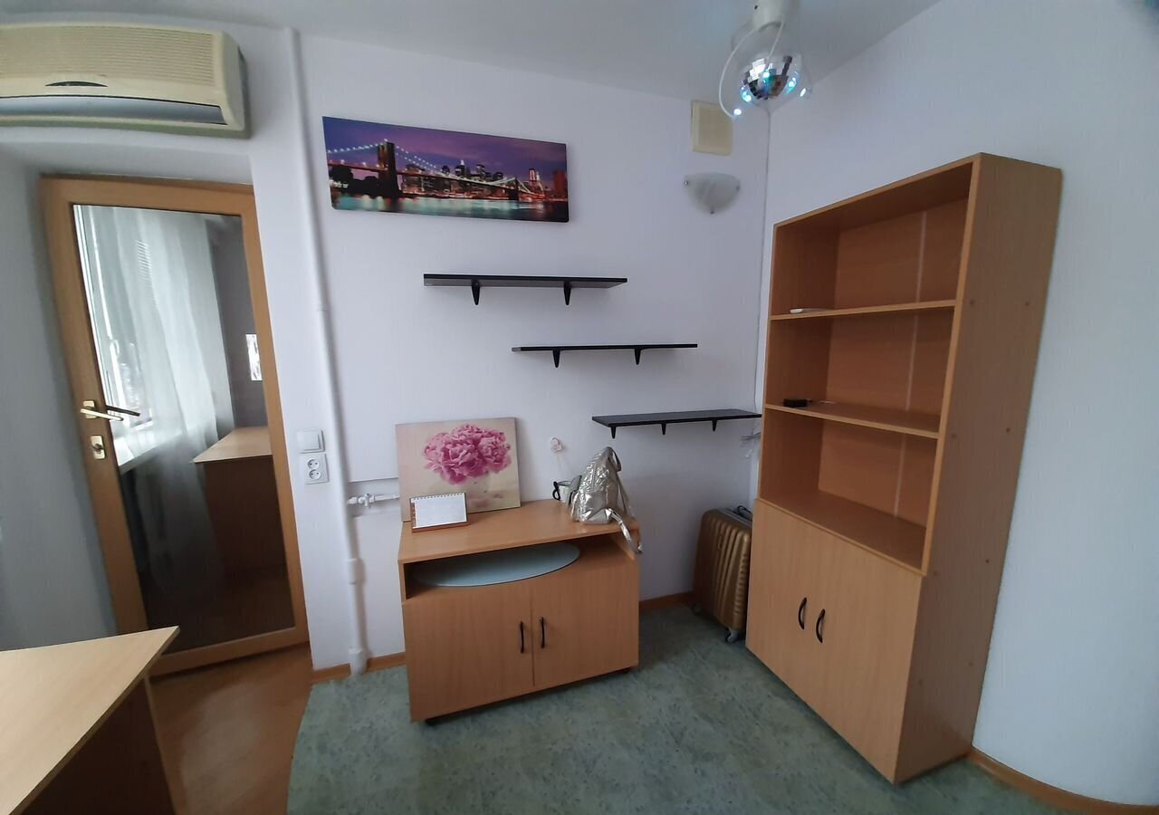 квартира г Волгоград р-н Центральный ул Краснознаменская 8 фото 4
