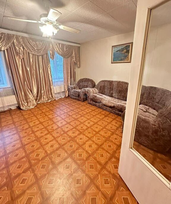 квартира г Осинники ул 50 лет Октября 14а фото 2