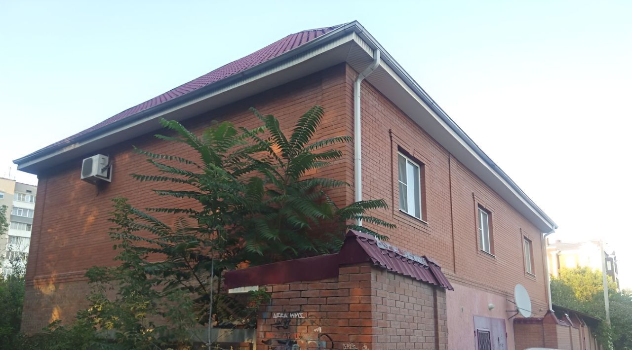 дом р-н Аксайский г Аксай ул Коминтерна 1а фото 2