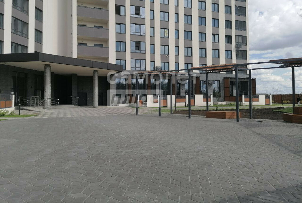 квартира г Тюмень ул Краснооктябрьская 8 фото 6