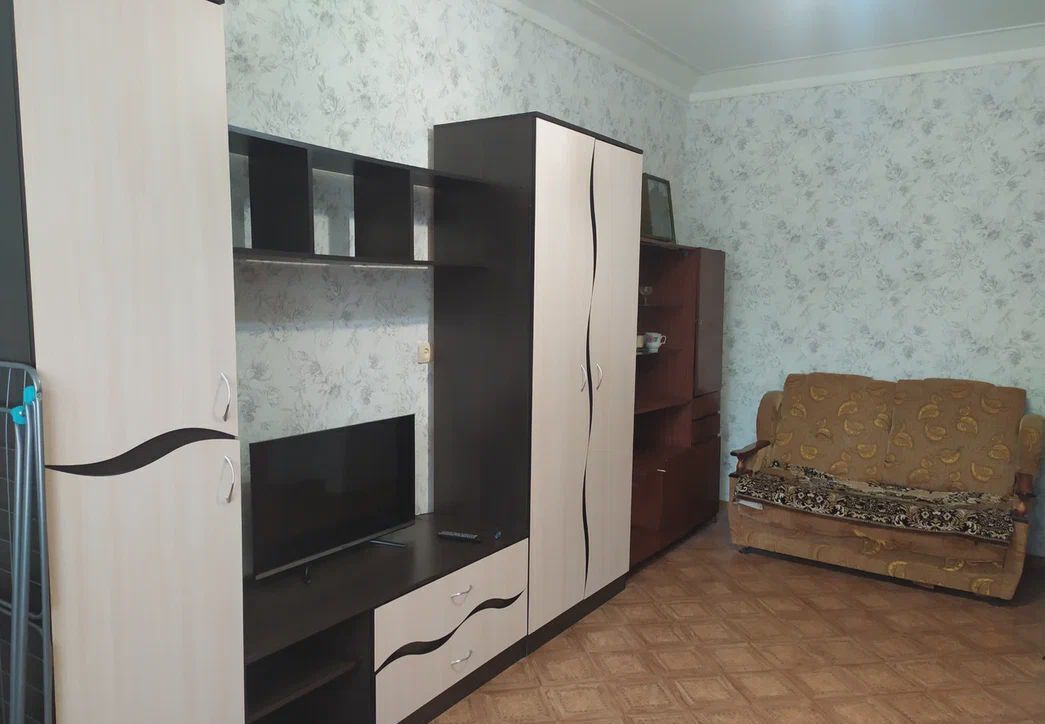 квартира г Каменск-Шахтинский пр-кт Карла Маркса 83а фото 1