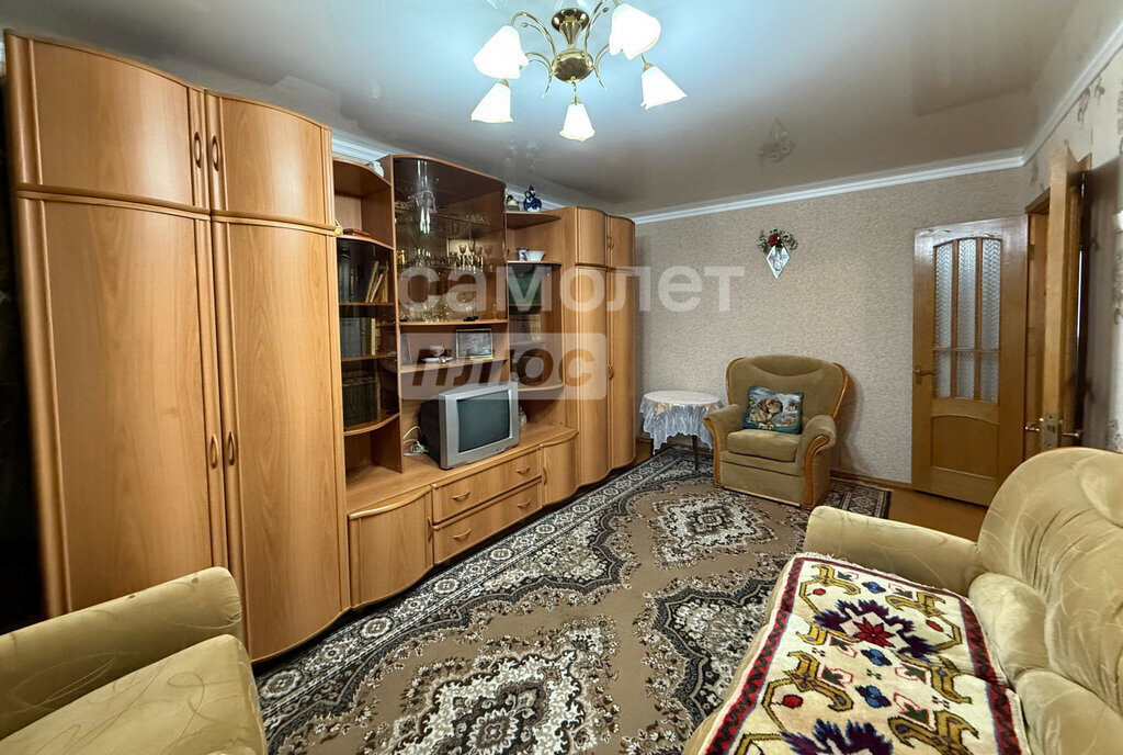 квартира г Астрахань р-н Трусовский пл Заводская 53 фото 1