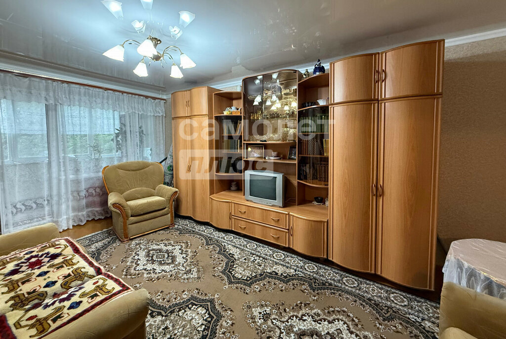 квартира г Астрахань р-н Трусовский пл Заводская 53 фото 2