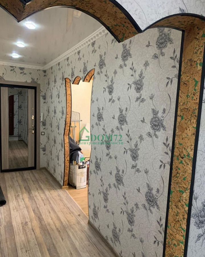 квартира г Тобольск р-н мкр Менделеево 21 фото 11
