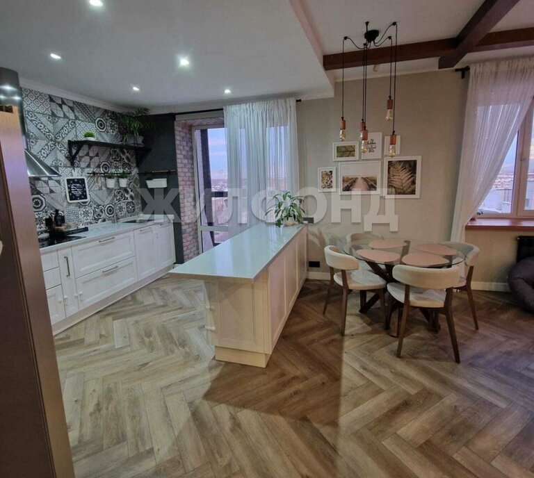квартира г Абакан ул Чертыгашева 69 фото 11