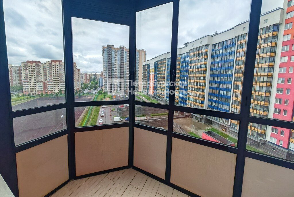 квартира г Санкт-Петербург метро Лесная р-н Пискарёвка пр-кт Кондратьевский 68к/4 фото 4
