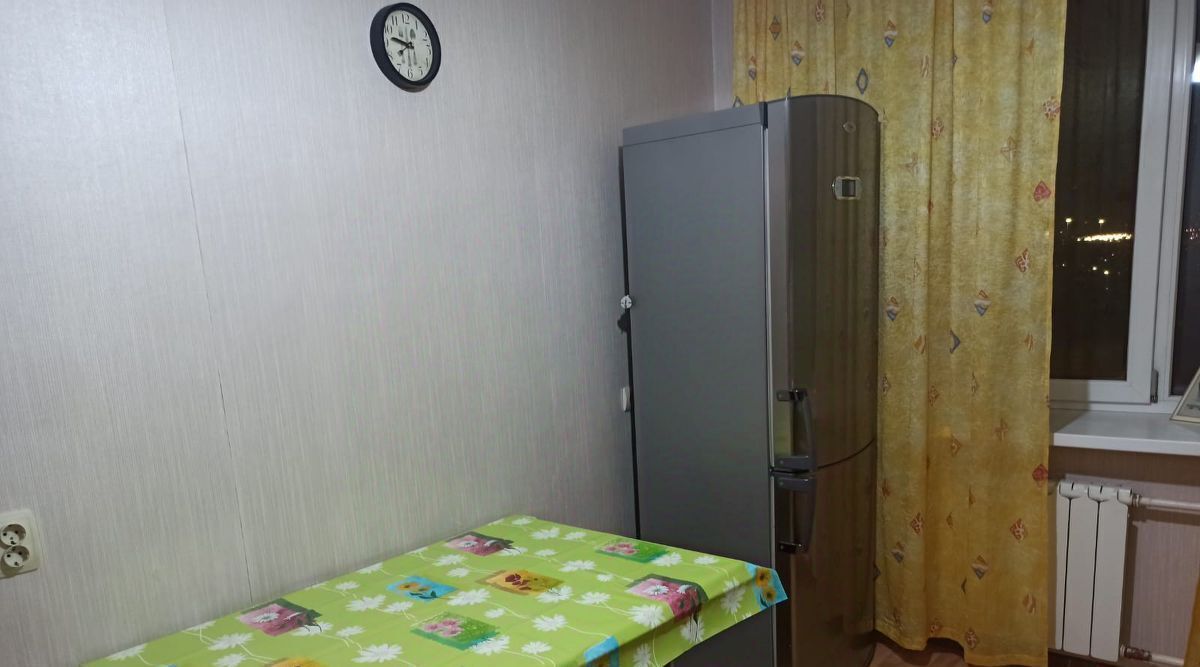 квартира г Астрахань р-н Кировский пл Карла Маркса 33к/1 фото 3
