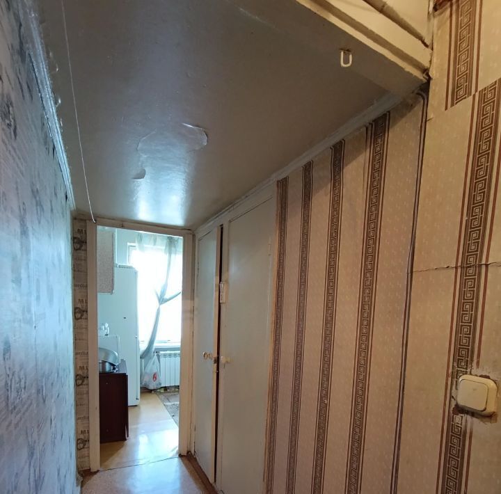 комната г Тольятти р-н Автозаводский 2 квартал ул Революционная 10 фото 4