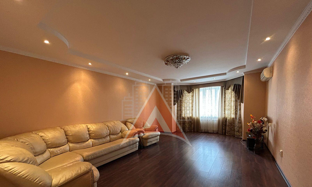 квартира р-н Советский пер Радужный м-н, Космонавтов, 18 к 1 фото