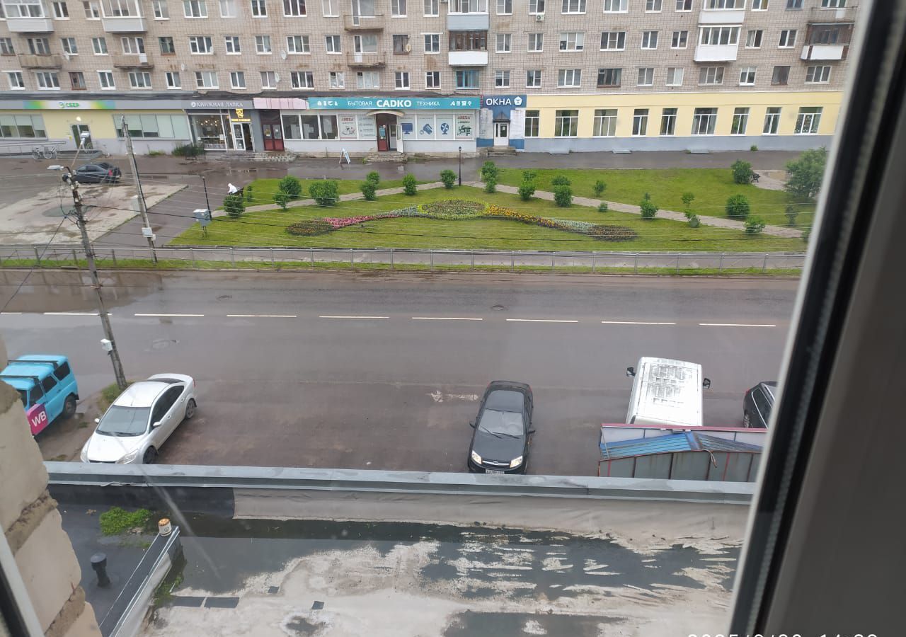 квартира р-н Боровичский г Боровичи ул Подбельского 36 Боровичское городское поселение фото 2